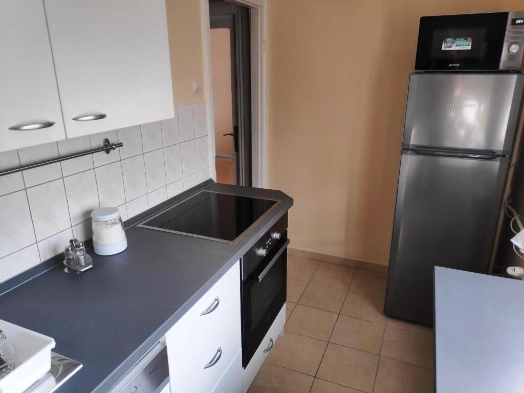 Koelcsey Apartman Lägenhet Szekszárd Exteriör bild
